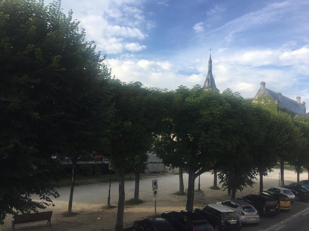 Beautifully Renovated Rooms On Place New York Angoulême Eksteriør billede